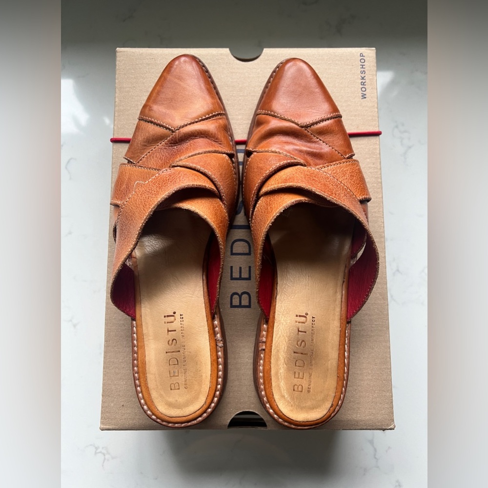BEDSTU BED STU Mayra Pecan Rustic Size 8.5